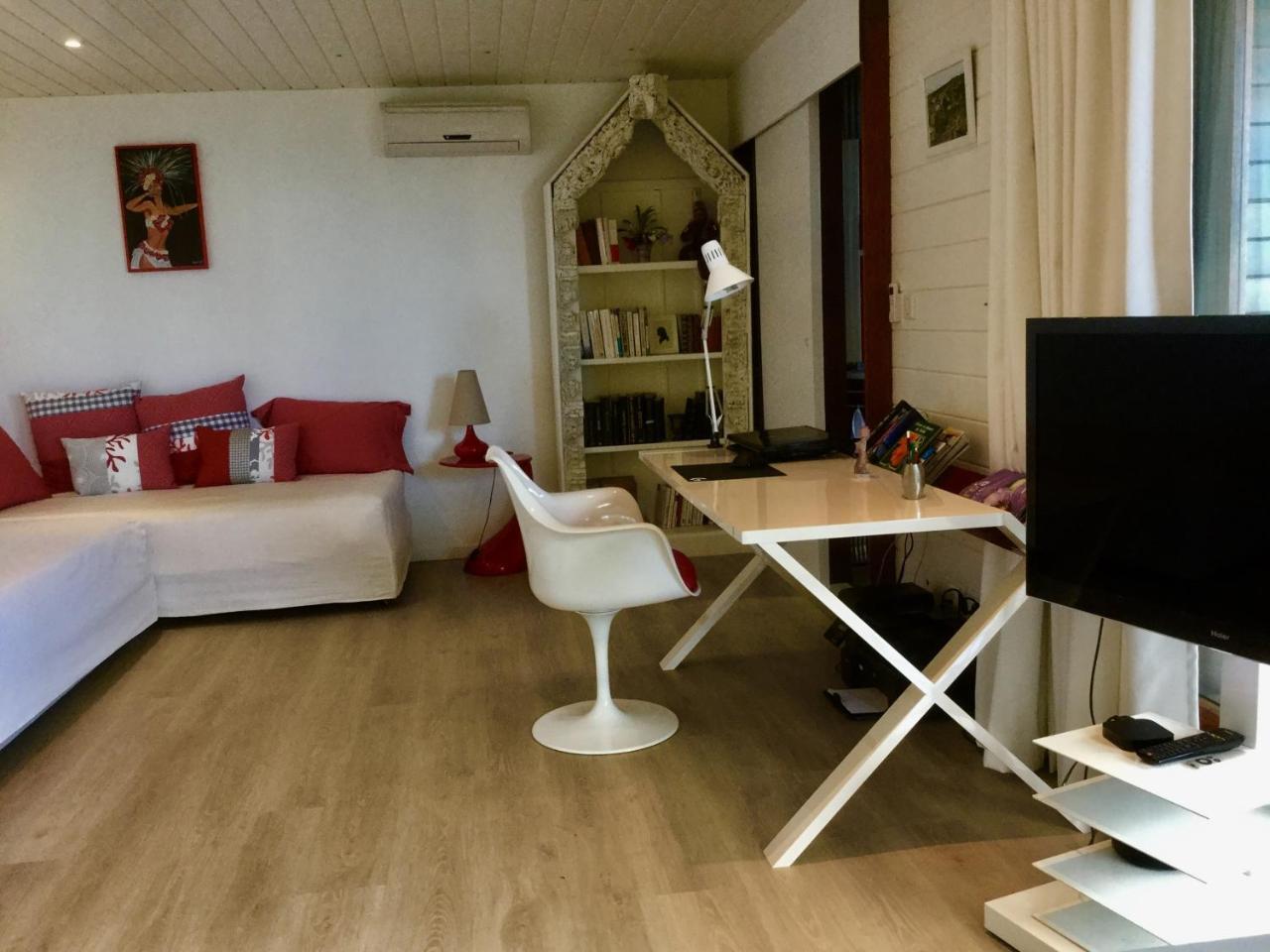 Fare Sunny Hotell Punaauia  Exteriör bild